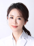 総合芸能プロダクション カロスエンターテイメント 原かや(形成外科・美容皮膚科医)
